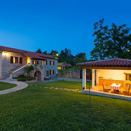 Villa Sany